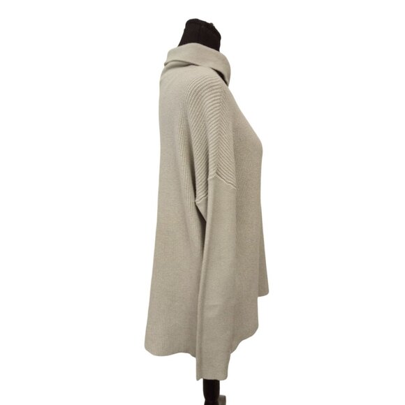 NWT Devotion by Cyrus Women's Grey Cowlneck Sweater M - Picture 2 of 7